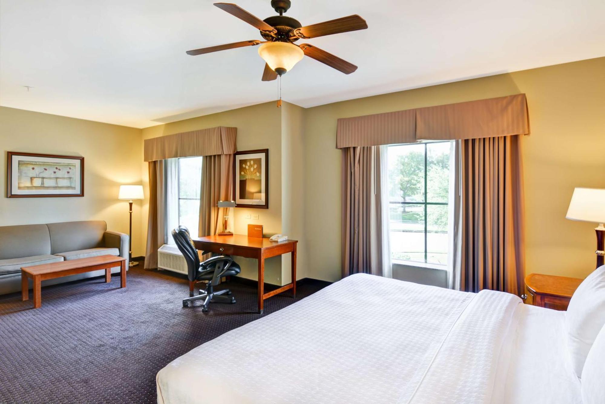 Homewood By Hilton West-energy Corridor Hotel 3*